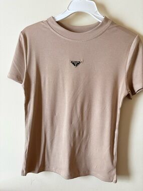 Black Triangle Logo Patch on Beige Textile one size